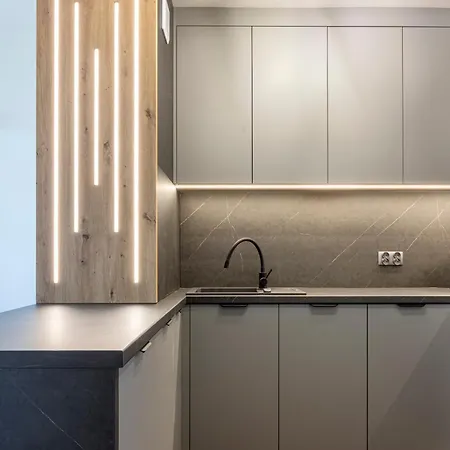 Apartment Vip Plac Jana Z Glogowa 2