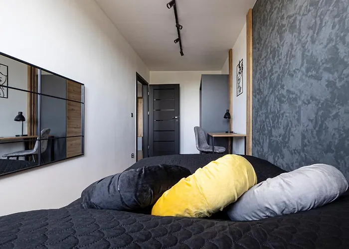 Vip Plac Jana Z Glogowa 2 Hlohov,